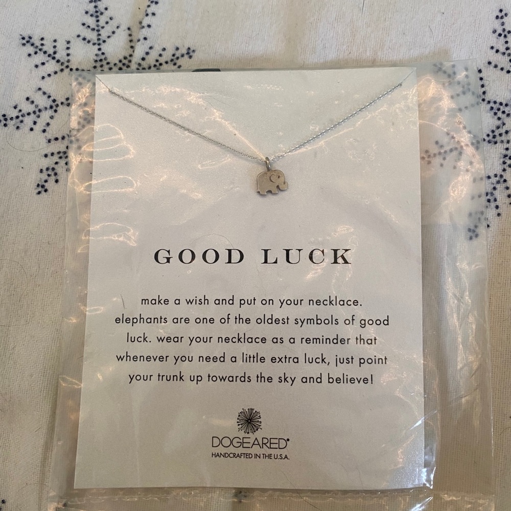 NWT Dogeared Dainty Good Luck Elephant Necklace